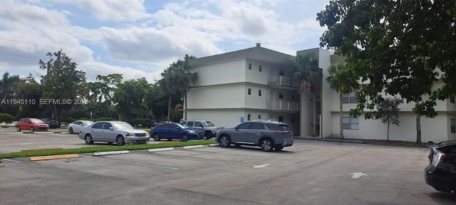 4 of 35 - 4255 N University Drive #315, Sunrise, FL