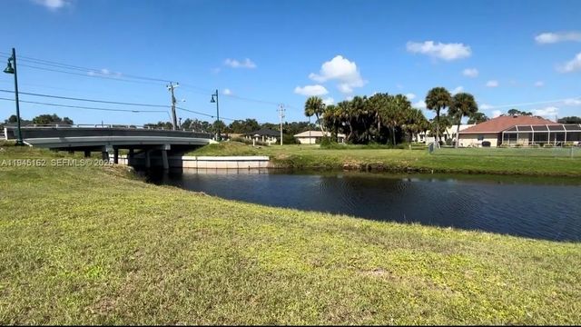 401 Rotonda Creek, Port Charlotte