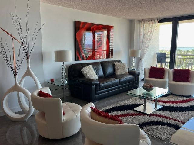 2 of 38 - 3400 N Ocean Drive #905, Singer Island, FL