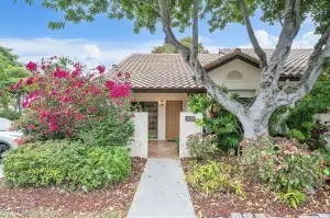 Photo of Listing #R11154263