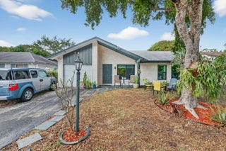 Photo of Listing #R11154324