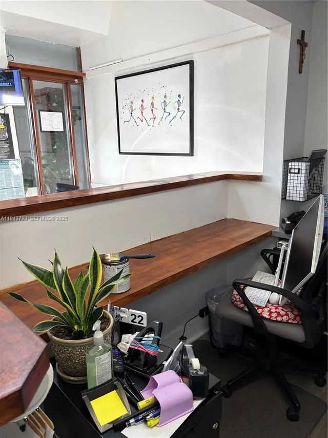 600 E 25th Street, Hialeah