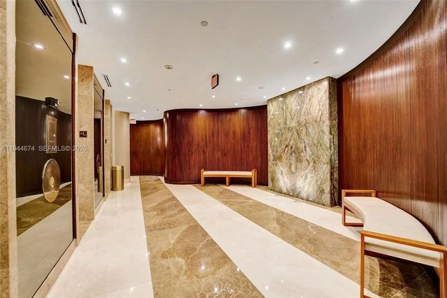 3 of 28 - 19667 Turnberry Way #12f, Aventura, FL