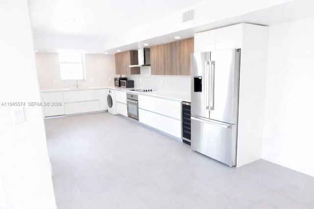 3 of 17 - 1025 92nd Street #804, Bay Harbor Islands, FL