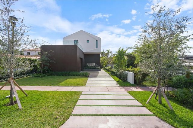 536 W 51st Street, Miami Beach