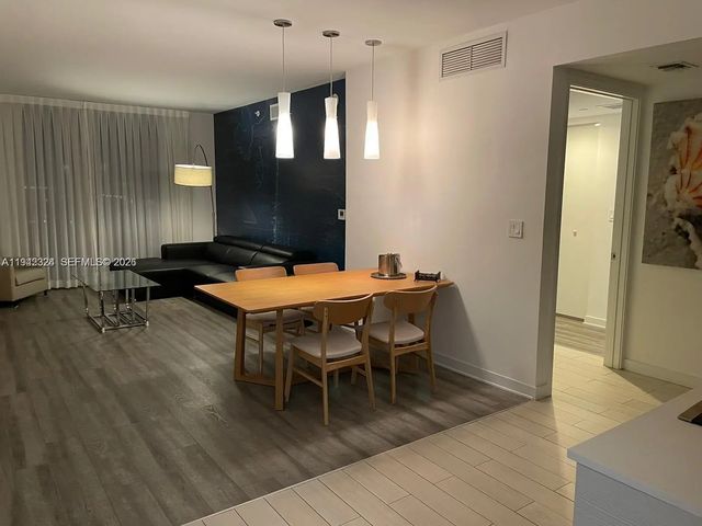5 of 32 - 2602 E Hallandale Beach Boulevard #r2508, Hallandale Beach, FL