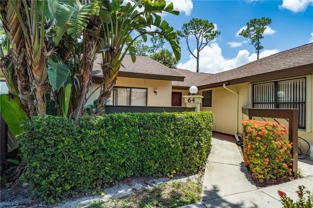 4 of 10 - 64 Macadamia Court, Royal Palm Beach, FL