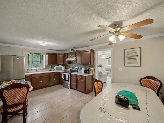 3 of 21 - 5043 Marcia Place, West Palm Beach, FL