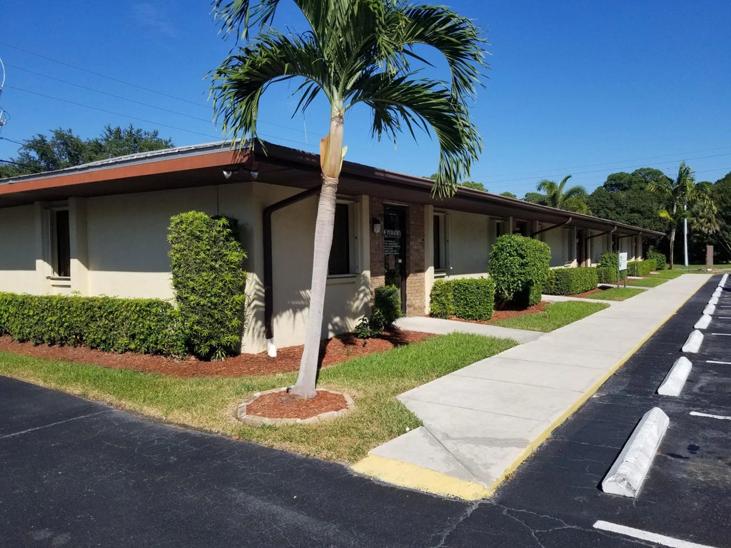 1805 S 25th Street #suite 5, Fort Pierce
