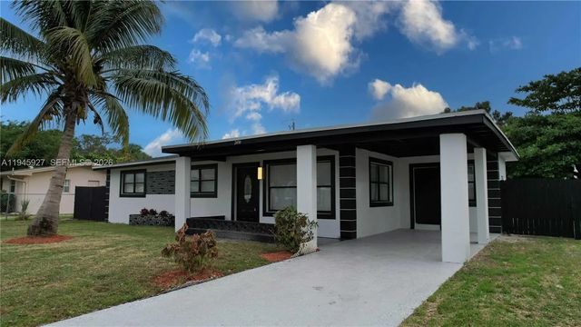 2 of 37 - 2496 Sw 8th Street, Fort Lauderdale, FL