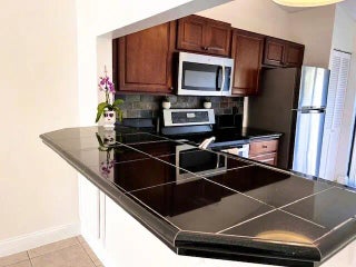 Photo of Listing #R11154473