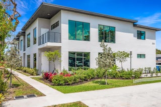 Photo of Listing #F10545602