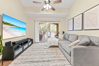 Photo of Listing #R11154593