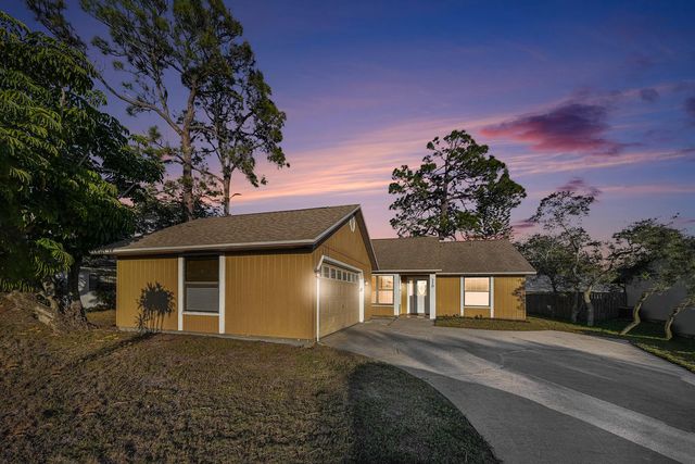 2 of 28 - 110 Cardinal Drive, Sebastian, FL