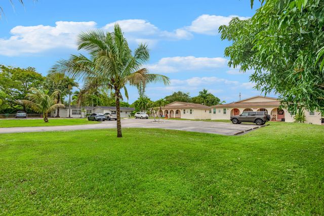 4 of 68 - 4065 Sw 51st Street, Dania Beach, FL