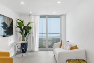 Photo of Listing #R11154619