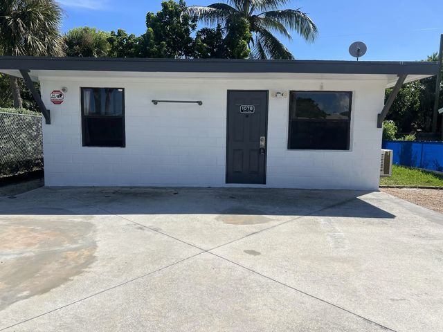 2 of 13 - 1078 Peak Road, Lake Worth, FL