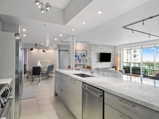 Photo of Listing #F10545686