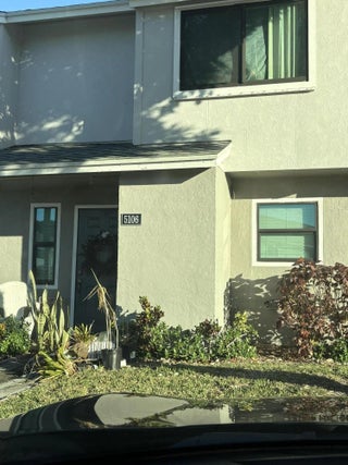 Photo of Listing #R11154721