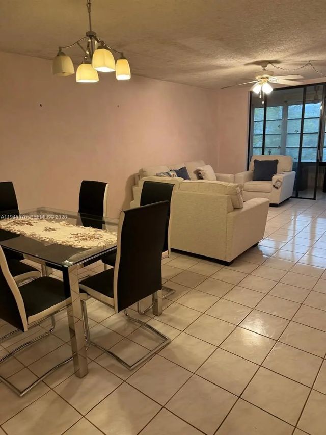 3 of 17 - 2850 Somerset Drive #309l, Lauderdale Lakes, FL