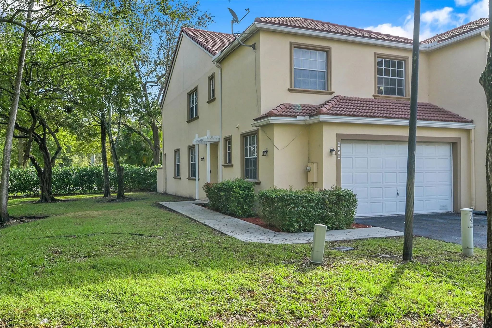 9640 Royal Palm Boulevard, Coral Springs