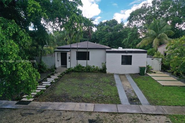 260 Nw 133rd Street, North Miami