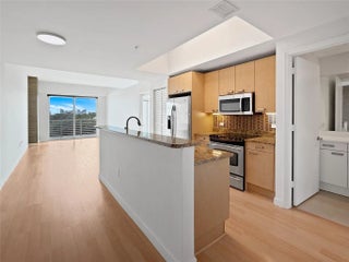 Photo of Listing #F10545509