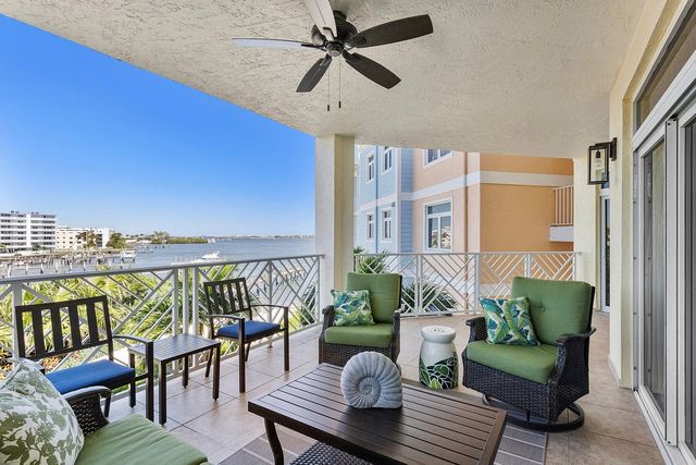 2 of 83 - 309 E Ocean Avenue #205, Lantana, FL
