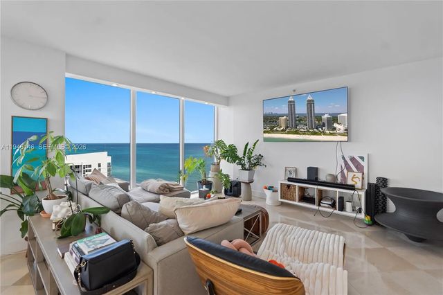 4 of 61 - 4779 Collins Avenue #2607, Miami Beach, FL