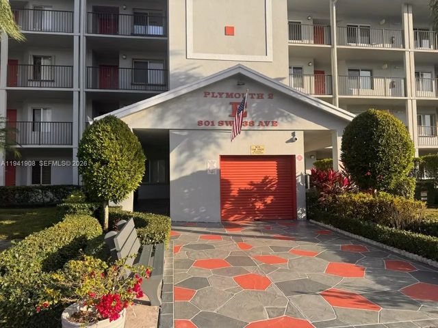 801 Sw 138th Avenue #106e, Pembroke Pines