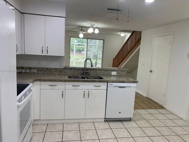 5 of 25 - 1384 Veracruz Lane #4-7, Weston, FL