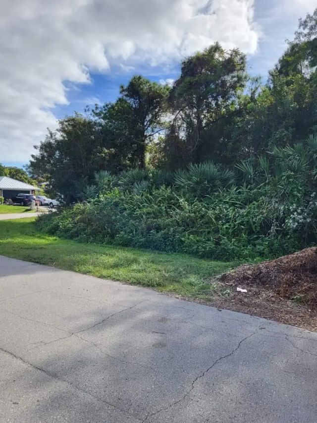 5 of 7 - 2338 Sw Fern Circle, Port St. Lucie, FL