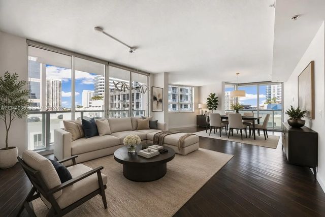 350 Se 2nd Street #870, Fort Lauderdale