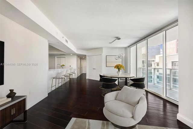 5 of 24 - 350 Se 2nd Street #870, Fort Lauderdale, FL
