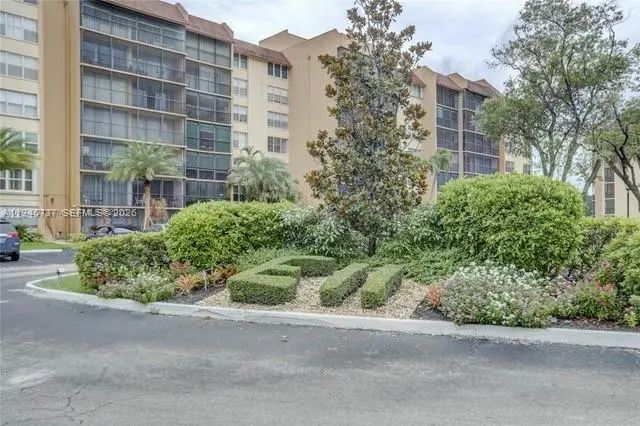 2 of 49 - 3771 Environ Boulevard #253, Lauderhill, FL