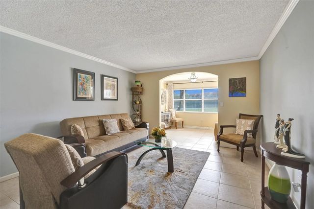 2 of 25 - 9821 Sunrise Lakes Boulevard #106, Sunrise, FL