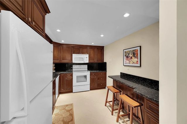 3 of 28 - 531 N Ocean Boulevard #410, Pompano Beach, FL
