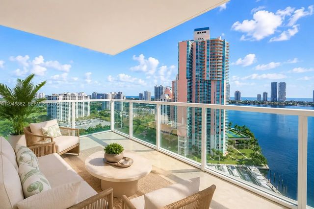 3330 Ne 190th Street #1912, Aventura