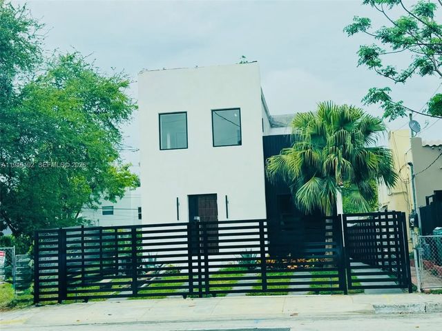 905 Sw 13th Court, Miami