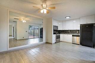 Photo of Listing #R11154900