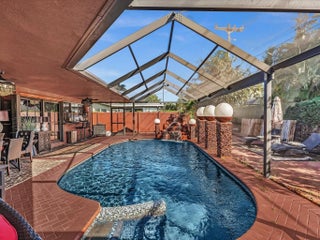 Photo of Listing #F10544900