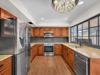 Photo of Listing #F10544900