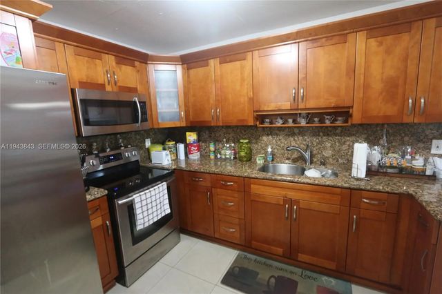 3 of 22 - 6940 Nw Miami Gardens Drive #1-430, Hialeah, FL