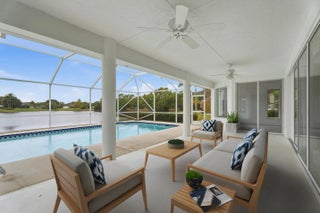 Photo of Listing #R11154947