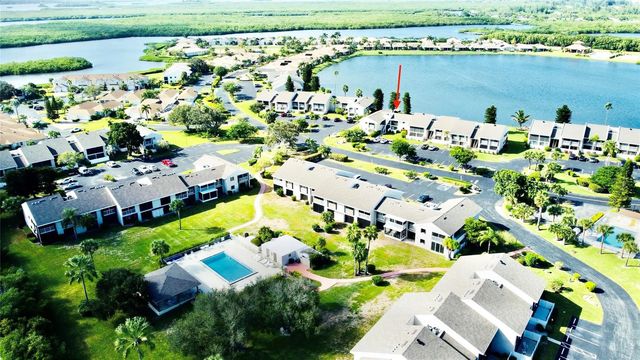 3216 S Lakeview Circle #5202, Fort Pierce