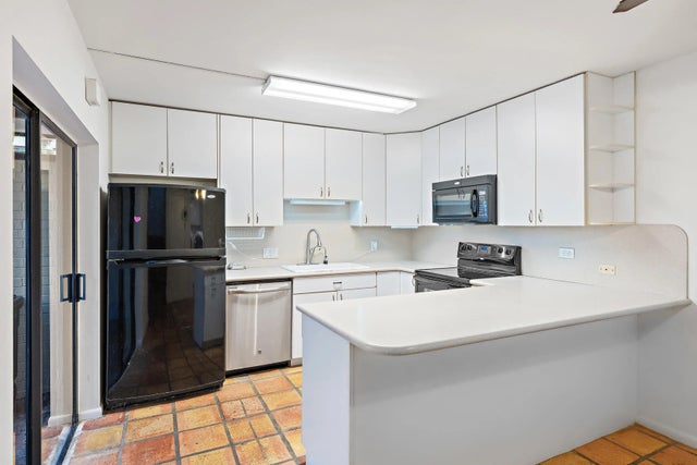 Photo of Listing #R11154962