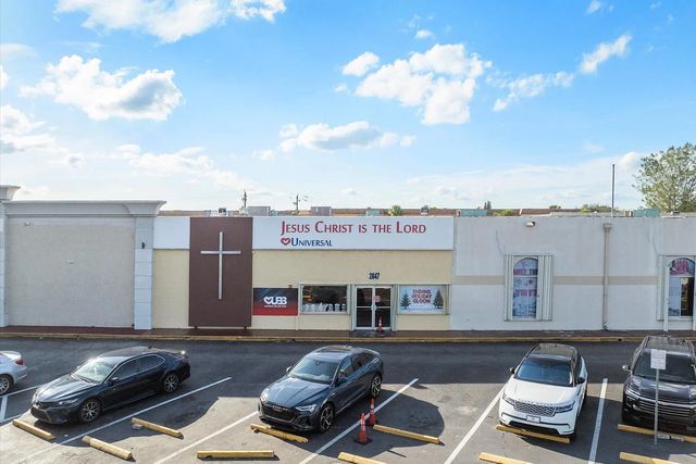 2647 N State Road 7 #2647, Lauderdale Lakes