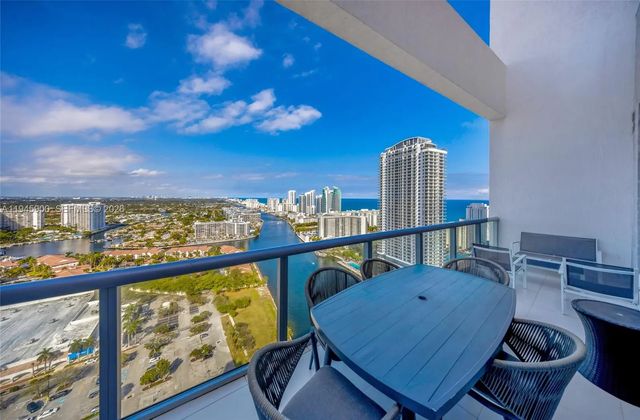 2600 E Hallandale Beach Boulevard #t3304, Hallandale Beach