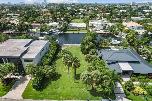 2 of 9 - 606 Palm Drive, Hallandale Beach, FL