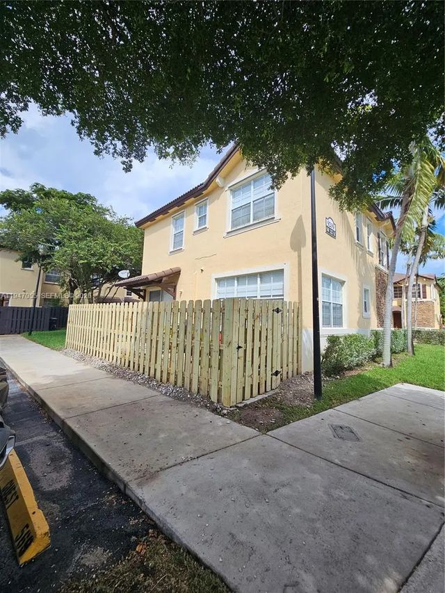 3 of 4 - 9209 Sw 227th Street #1, Cutler Bay, FL